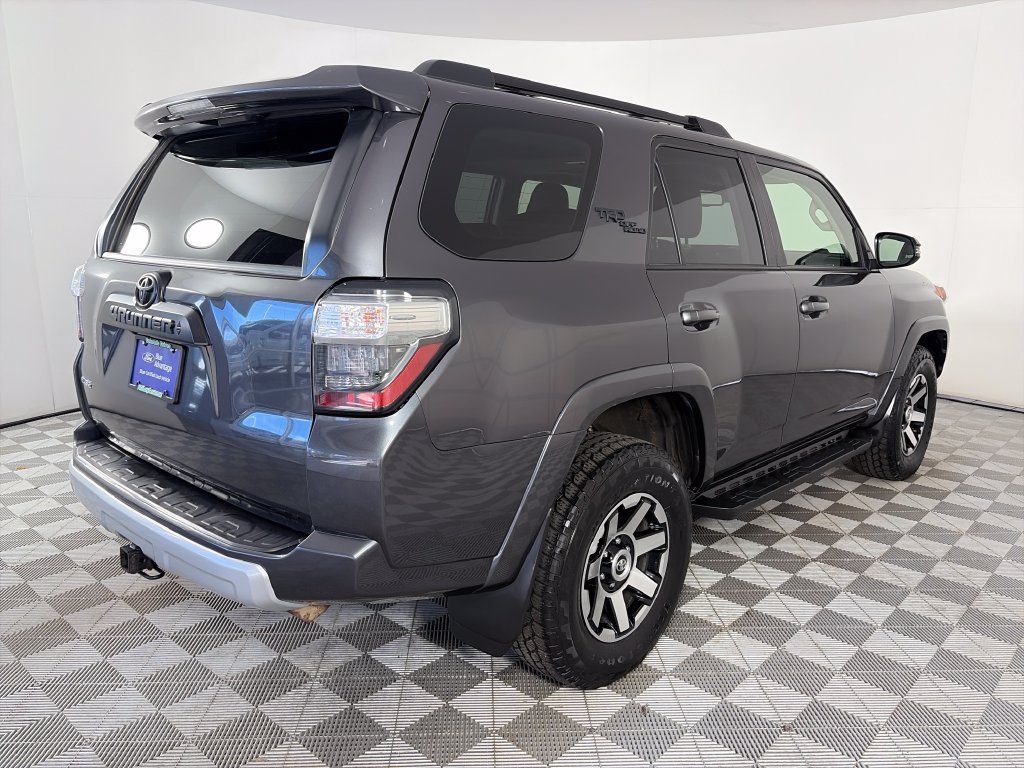 Used 2020 Toyota 4Runner TRD Off-Road Premium w/ Moonroof Package AWD/4WD image 7