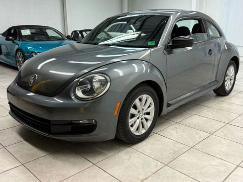 Used 2013 Volkswagen Beetle 2.5 image 3