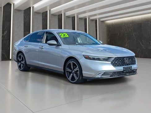 Used 2023 Honda Accord EX image 8