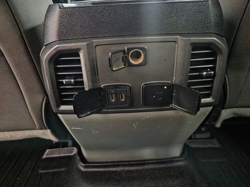 Used 2017 Ford F250 XLT w/ XLT Value Package AWD/4WD image 73