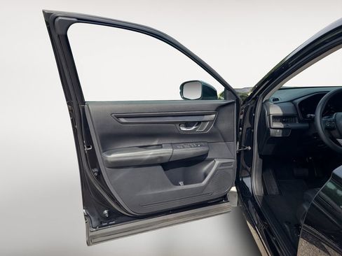 Used 2023 Honda CR-V LX image 20