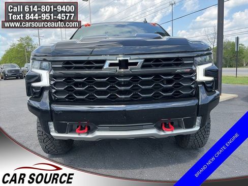 Used 2022 Chevrolet Silverado 1500 ZR2 w/ Technology Package AWD/4WD image 2