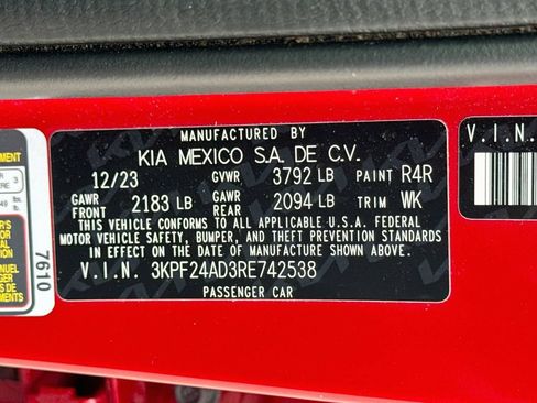 Certified 2024 Kia Forte LXS w/ LXS Technology Package FWD image 29