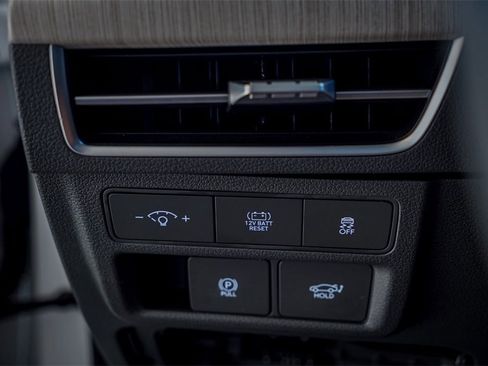 Used 2024 Hyundai Sonata Limited image 20