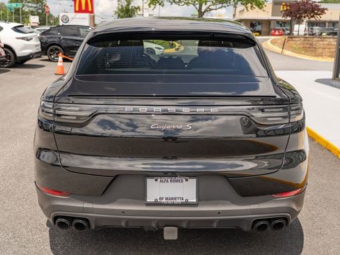 Used 2023 Porsche Cayenne S image 5