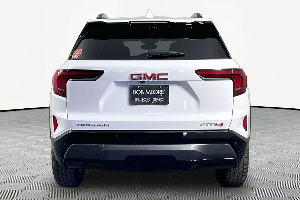 New 2027 GMC Terrain AT4 w/ Convenience Package III AWD/4WD image 5