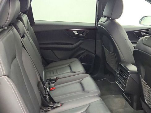 Used 2025 Audi Q7 3.0T Premium Plus AWD/4WD image 24