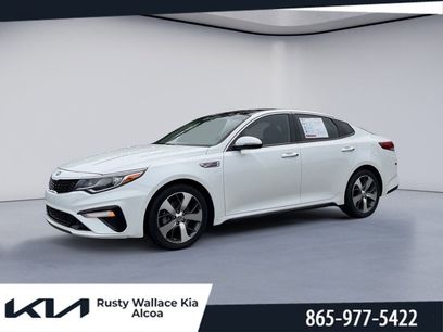 Used 2019 Kia Optima S w/ S Panoramic Sunroof Package