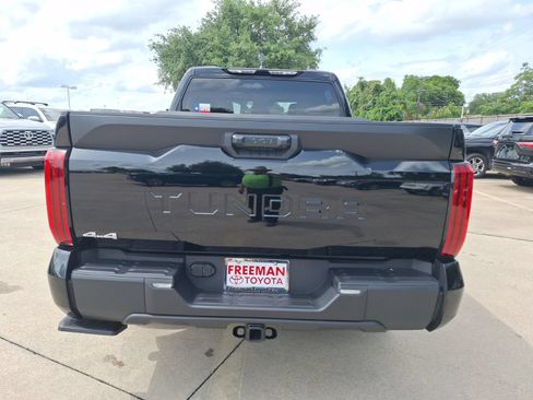 Used 2026 Toyota Tundra SR5 AWD/4WD image 5