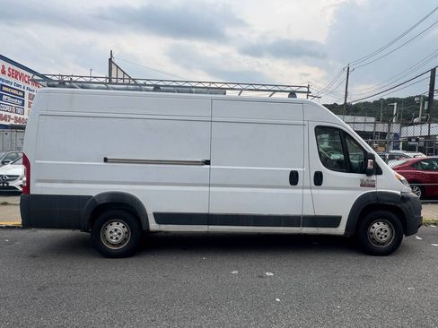 Used 2018 RAM ProMaster 3500 FWD image 4
