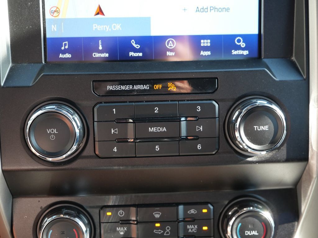 Certified 2019 Ford F150 Lariat AWD/4WD image 35