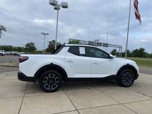 Used 2023 Hyundai Santa Cruz SEL Premium w/ Cargo Package image 19