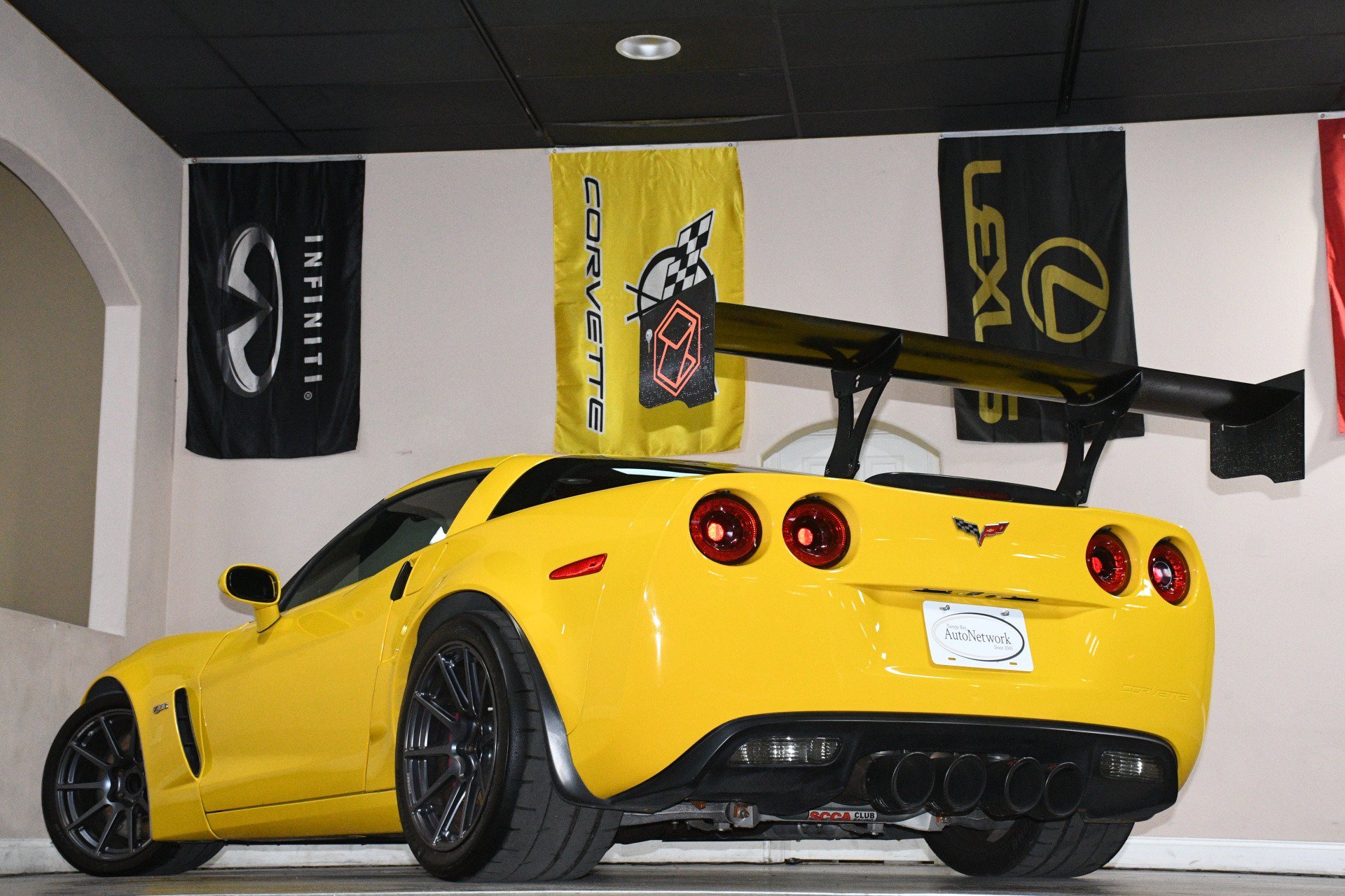 Used 2009 Chevrolet Corvette Z06 w/ Preferred Equipment Group RWD image 86