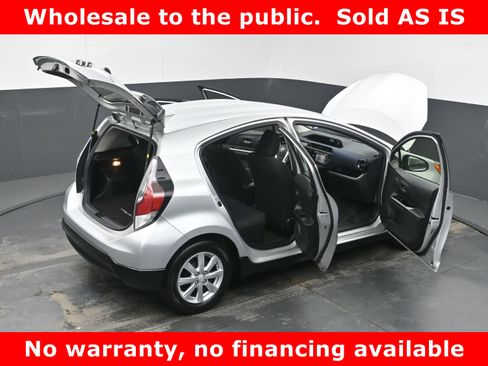 Used 2017 Toyota Prius C Two image 44