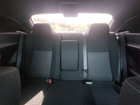 Used 2022 Dodge Challenger R/T w/ Blacktop Package image 25