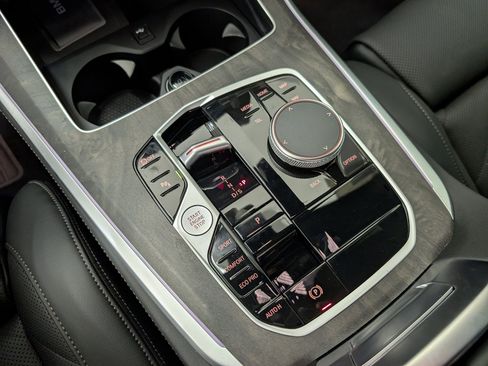 Used 2026 BMW X5 sDrive40i w/ Parking Assistance Package image 22