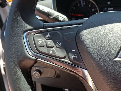 Used 2023 Chevrolet Equinox LT AWD/4WD image 26