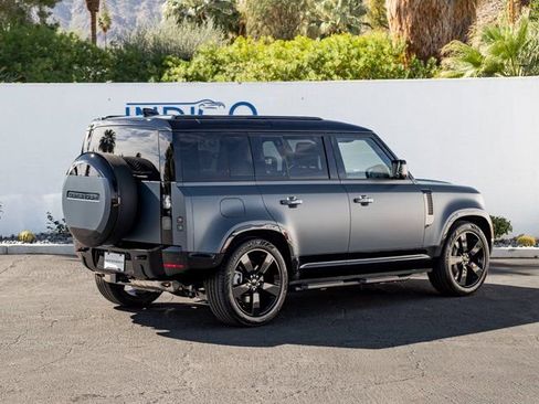 New 2026 Land Rover Defender 110 X-Dynamic SE image 6