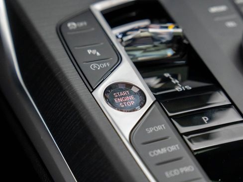 New 2026 BMW 330i xDrive Sedan w/ M Sport Package image 20