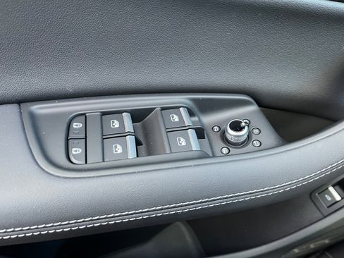 Used 2025 Audi Q7 3.0T Premium Plus image 27