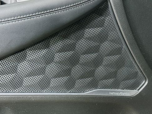 Used 2023 Hyundai Santa Fe Calligraphy image 18