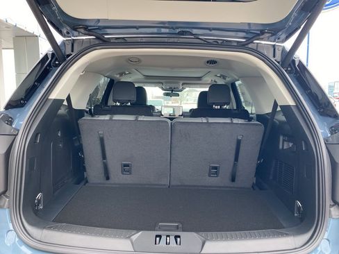 New 2026 Ford Explorer Active w/ Active Comfort Package image 12