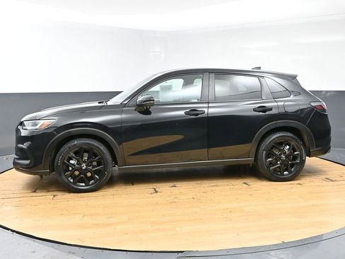 Used 2023 Honda HR-V Sport image 5