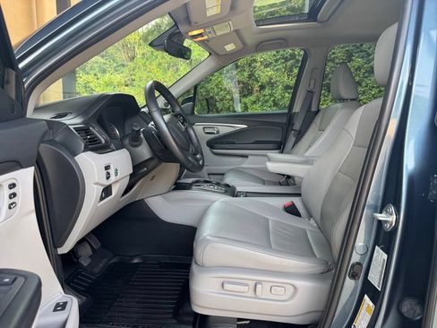 Used 2022 Honda Pilot Special Edition image 10