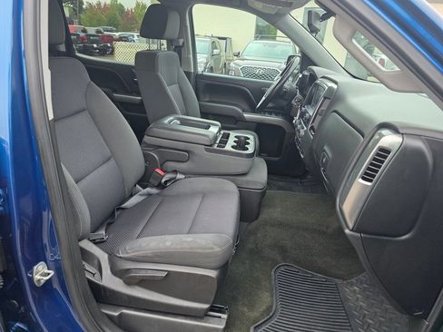 Used 2018 Chevrolet Silverado 1500 LT w/ LT Eassist Package image 23