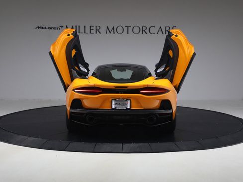 New 2026 McLaren GTS image 17