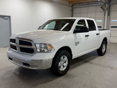 Used 2023 RAM 1500 Classic SLT w/ Trailer & Traction Group image 8
