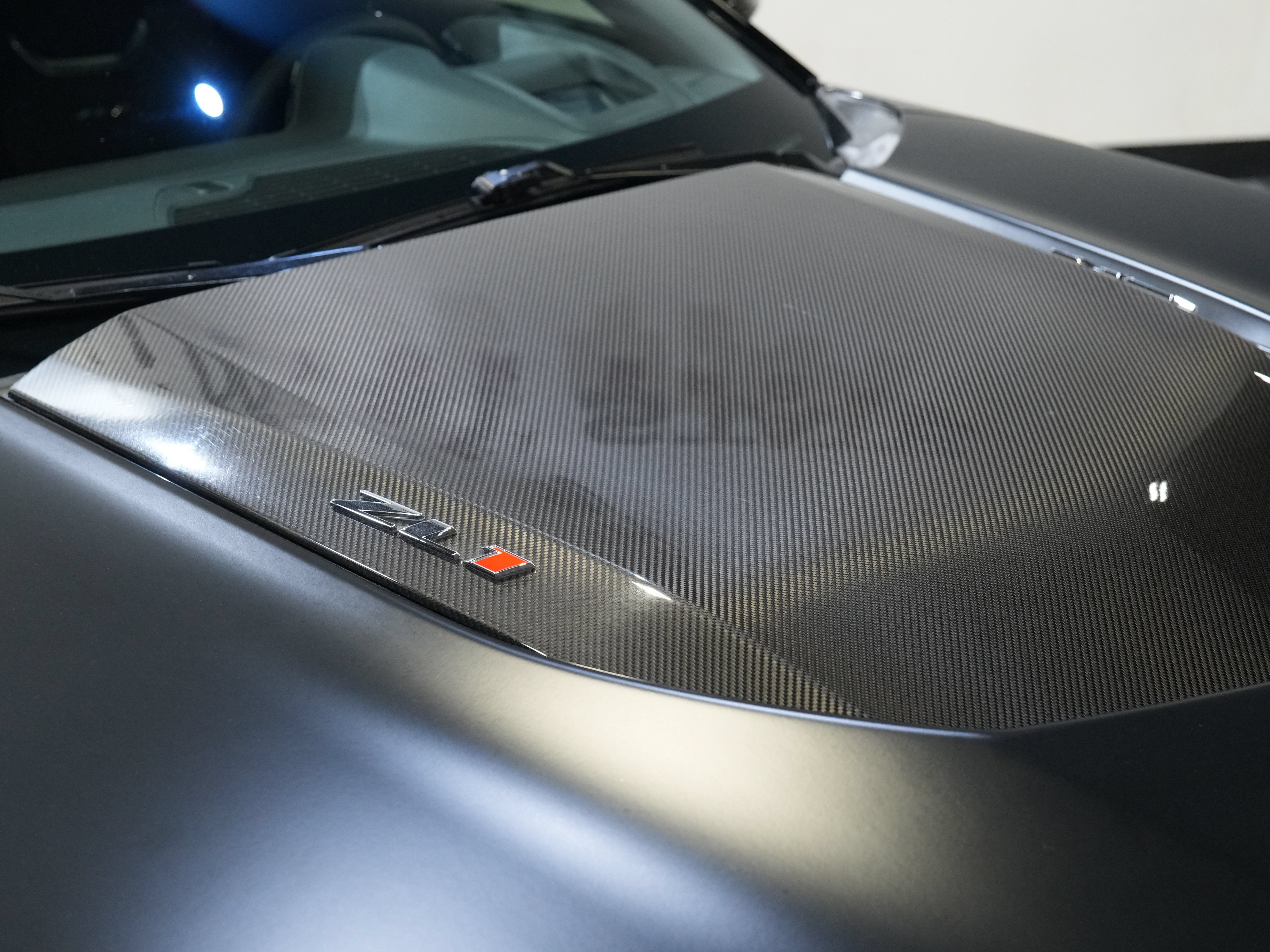 Used 2018 Chevrolet Camaro ZL1 RWD image 13