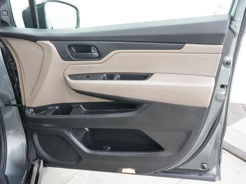 Used 2018 Honda Odyssey EX-L image 12