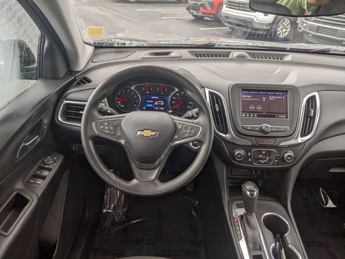 Certified 2020 Chevrolet Equinox LT w/ LPO, Floor Liner Package image 18