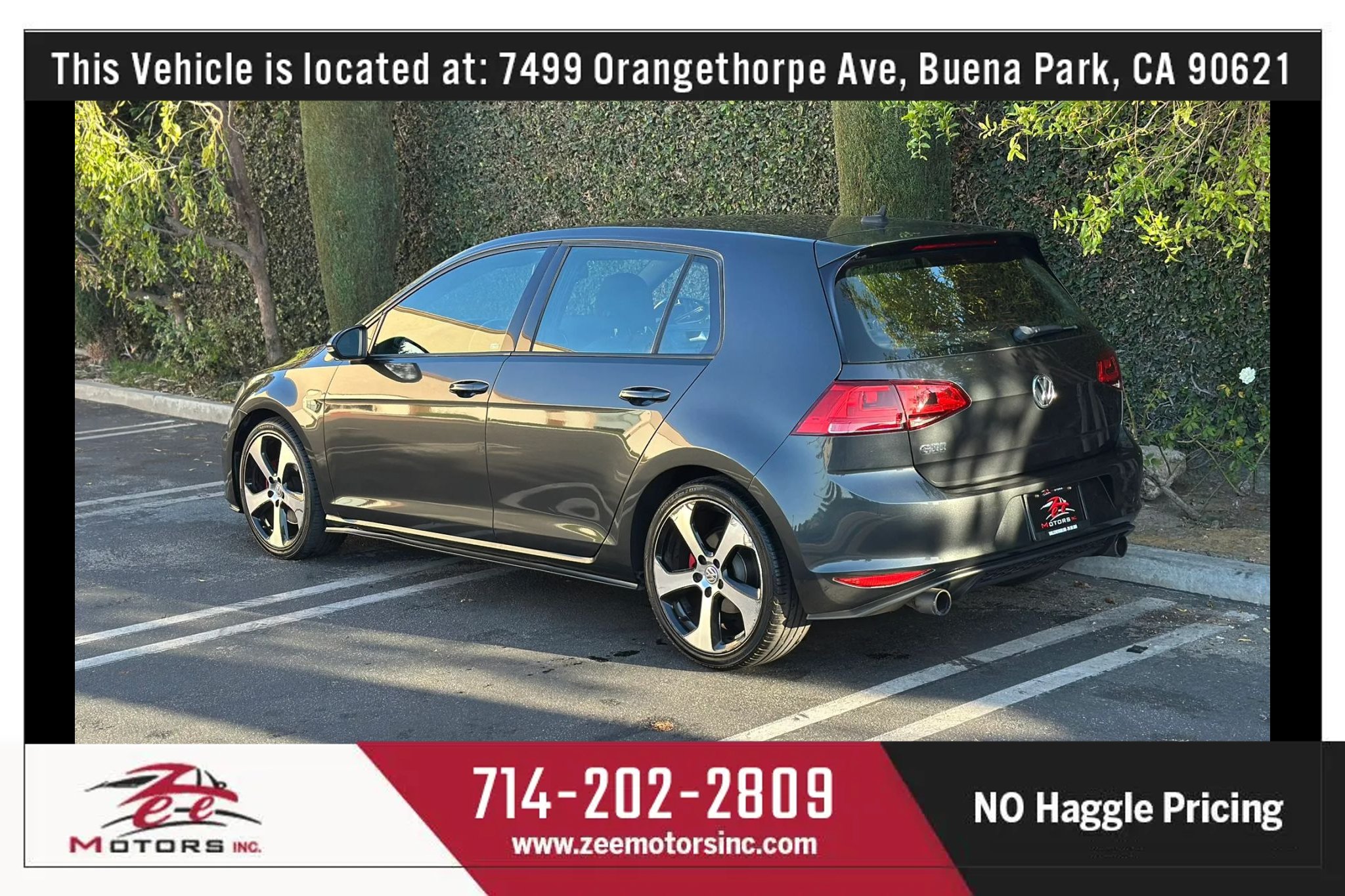 Used 2016 Volkswagen Golf 4-Door FWD image 9