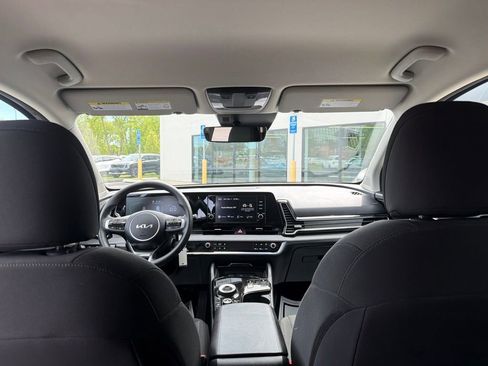 Certified 2023 Kia Sportage LX AWD/4WD image 19