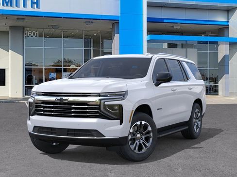 New 2026 Chevrolet Tahoe LT w/ Sun And Tow Package AWD/4WD image 6
