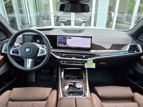 New 2026 BMW X5 xDrive40i w/ M Sport Package image 12