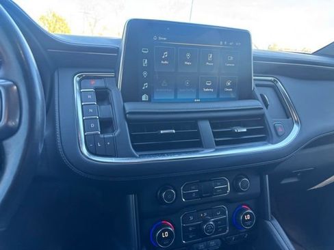 Used 2022 Chevrolet Tahoe Z71 w/ Z71 Off-Road Package AWD/4WD image 12