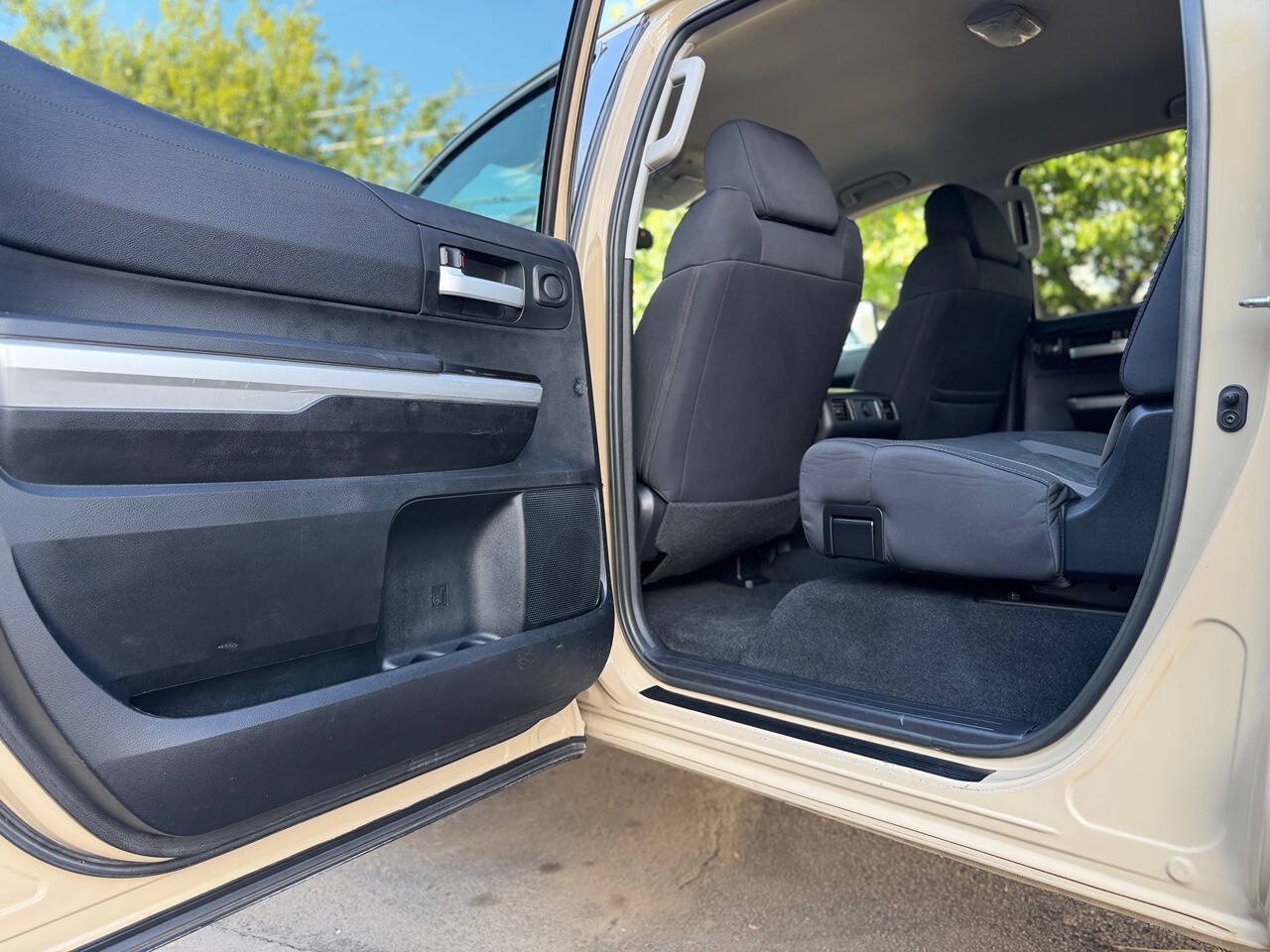 Used 2017 Toyota Tundra SR5 w/ TRD Off Road Package AWD/4WD image 45