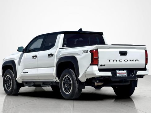 Used 2024 Toyota Tacoma TRD Off-Road w/ TRD Off Road Upgrade Package AWD/4WD image 3