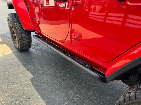 Used 2018 Jeep Wrangler Unlimited Rubicon image 38