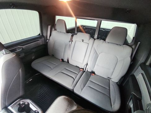 Used 2022 RAM 1500 Big Horn AWD/4WD image 25