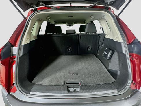 Used 2023 Nissan Rogue S AWD/4WD image 27
