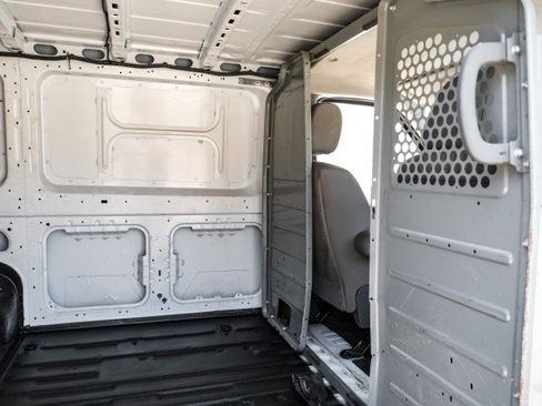 Used 2021 Nissan NV 2500 S RWD image 42