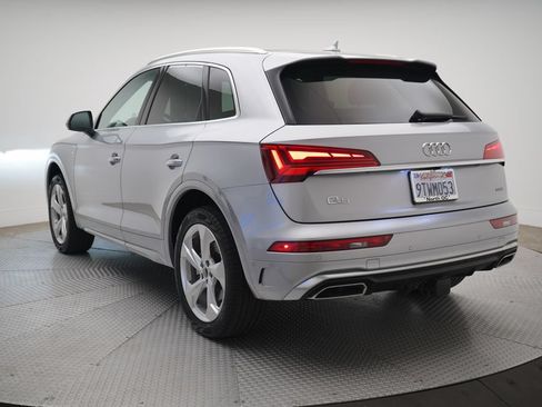 Used 2025 Audi Q5 2.0T Premium Plus w/ Premium Plus Package AWD/4WD image 3