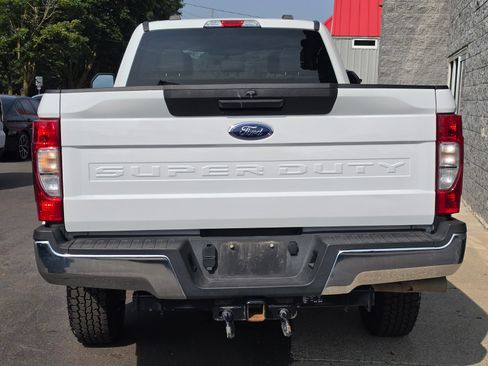 Used 2022 Ford F250 XL w/ Power Equipment Group AWD/4WD image 9