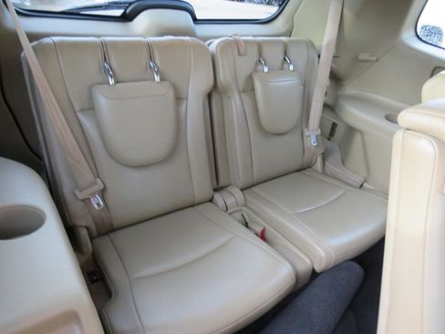 Used 2012 Toyota Highlander Limited w/ Tow Pkg image 28