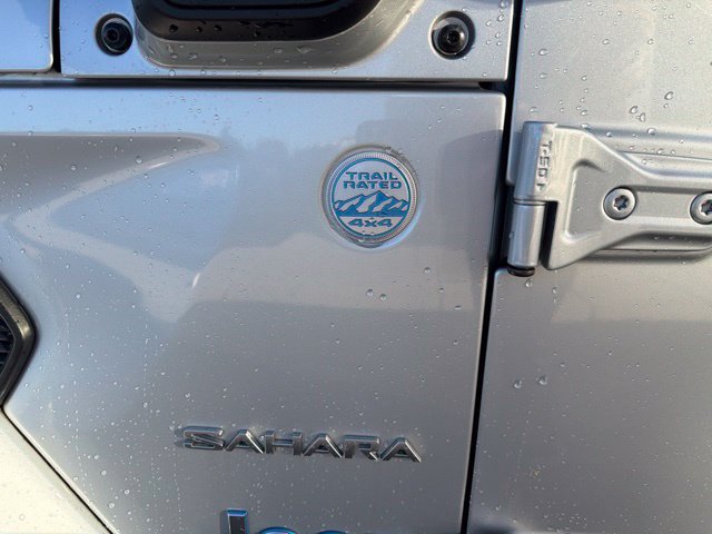 Used 2024 Jeep Wrangler Unlimited Sahara AWD/4WD image 10