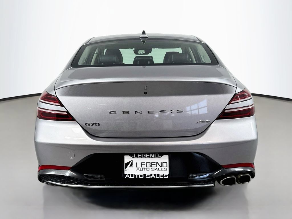 Used 2022 Genesis G70 2.0T AWD/4WD image 7